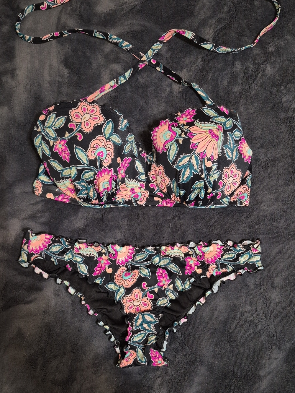 Shade & Shore Black Floral-Trim Bandeau Bikini Set